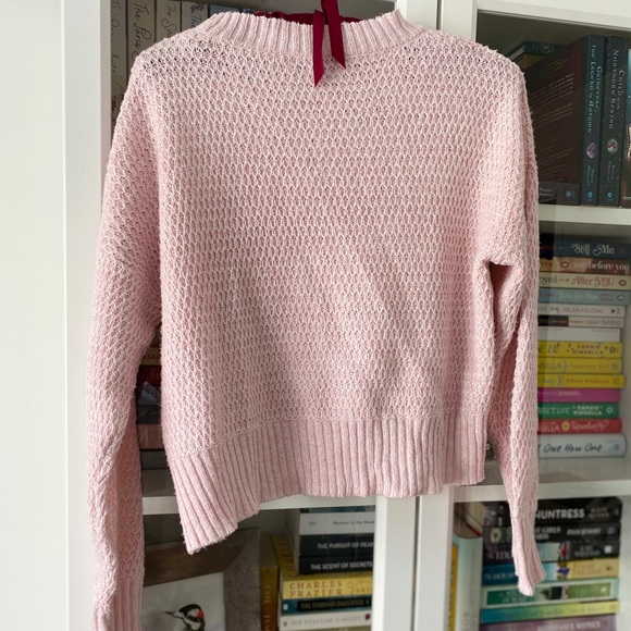 Light Pink Sweater Crop Top - Picture 2 of 5